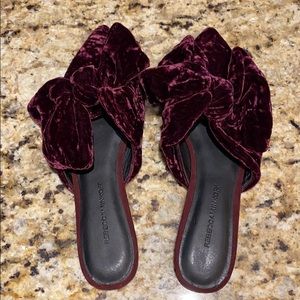 Rebecca Minkoff slides - Like New!